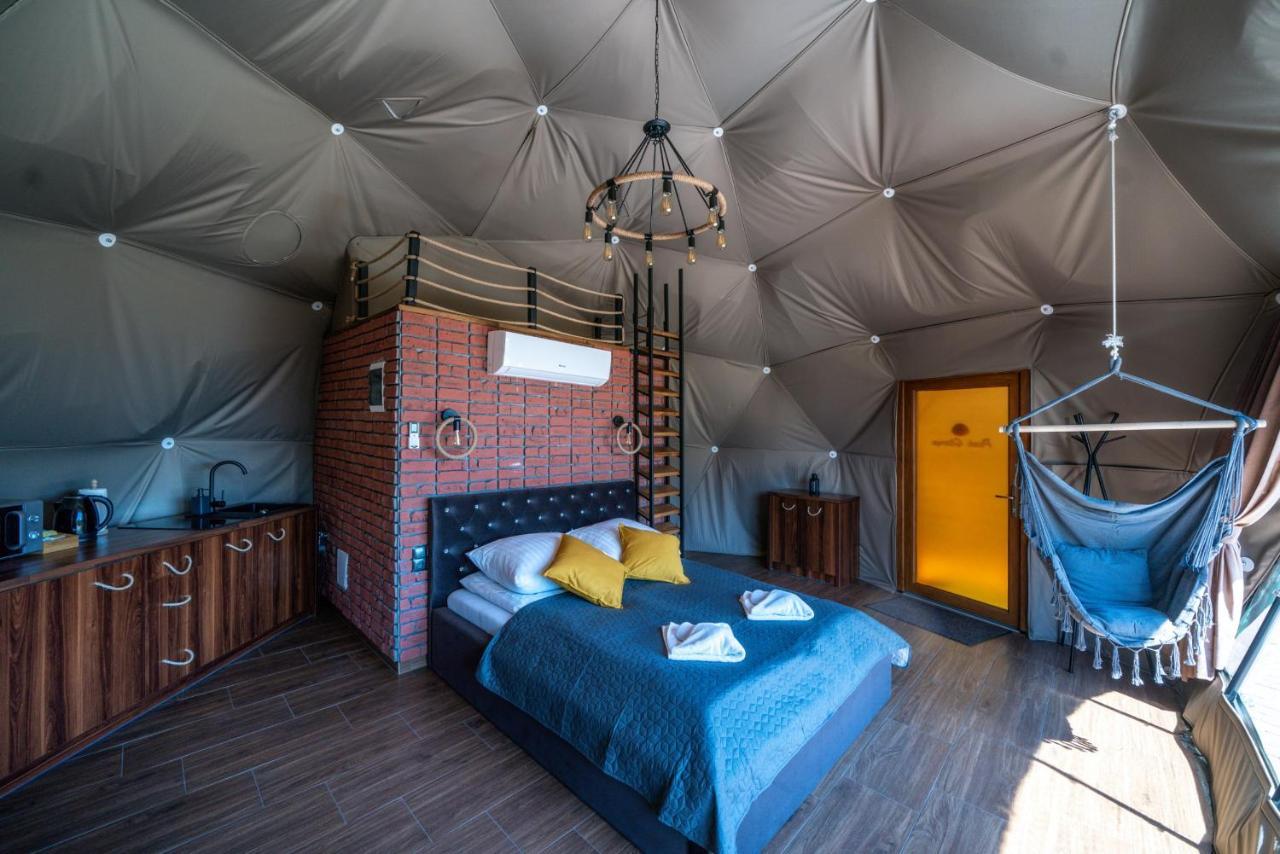 Peak Glamp & Jacuzzi Luxury tent Zakopane