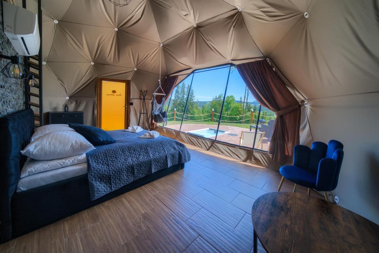 Peak Glamp & Jacuzzi Zakopane