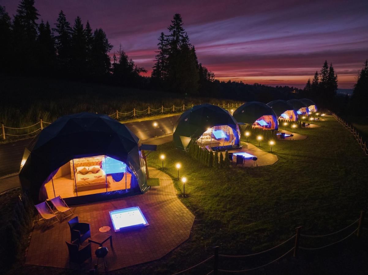 Peak Glamp & Jacuzzi Glamping *