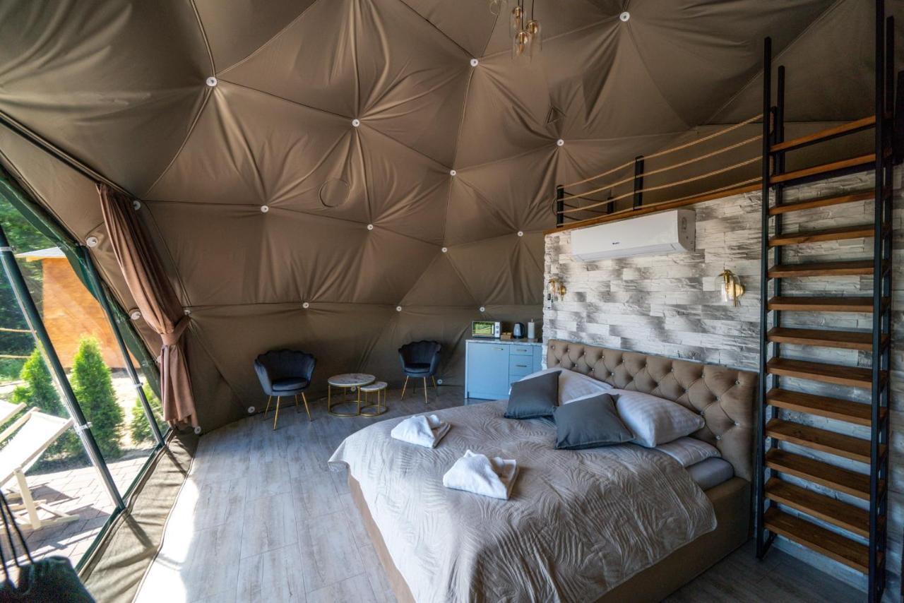 Розкішний намет Peak Glamp & Jacuzzi Закопане